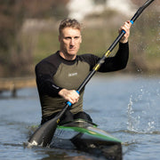 Férfi hosszú ujjú, Tecnostretch™ Performance evezős aláöltözet - Zöld, evezés közben